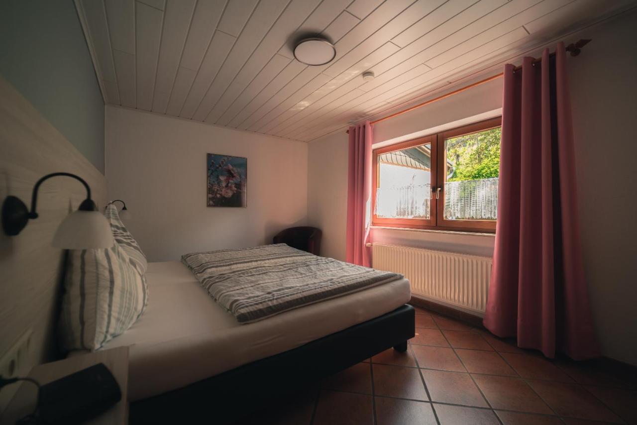 Urlaubsweingut Zecherhof Neef Buitenkant foto